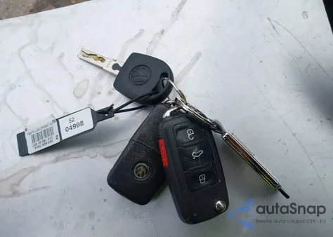 2010 Volkswagen Eos Komfort z USA, uszkodzony, nr VIN WVWBA7AH0AV015475